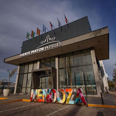 Fuente Mayor Hotel Terminal Mendoza Zewnętrze zdjęcie