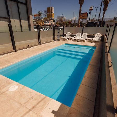Fuente Mayor Hotel Terminal Mendoza Zewnętrze zdjęcie